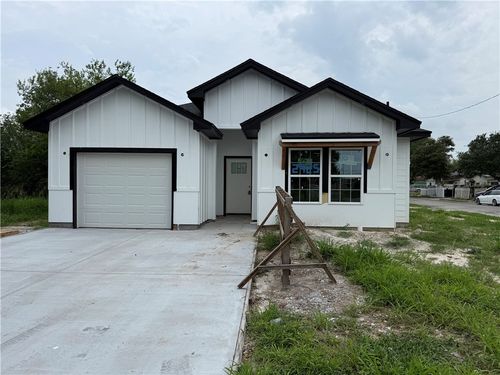 2925 Rogers St, Corpus Christi, TX, 78405-2934 | Card Image