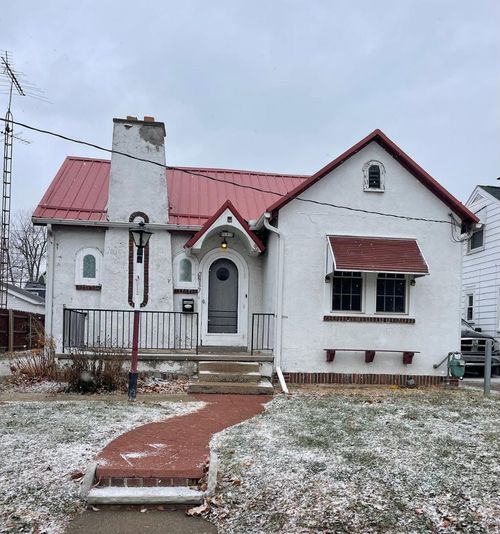 2837 109th St, Toledo, OH, 43611-2818 | Card Image