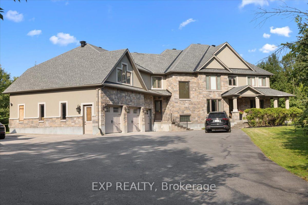 Residential in Stittsville - Munster - Richmond 3