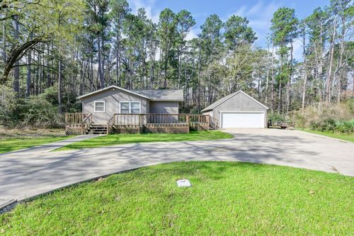 6 Forest Holw, Trinity, TX, 75862-8120 | Card Image