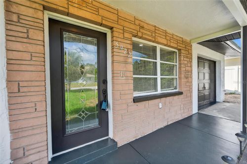 5922 Pennsylvania Ave, NEW PORT RICHEY, FL, 34652-2351 | Card Image