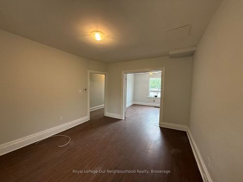 514 Cannon St E, Hamilton, ON, L8L2E7 | Card Image