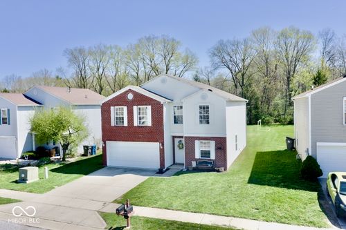 6249 Monteo Ln, Indianapolis, IN, 46217-2785 | Card Image