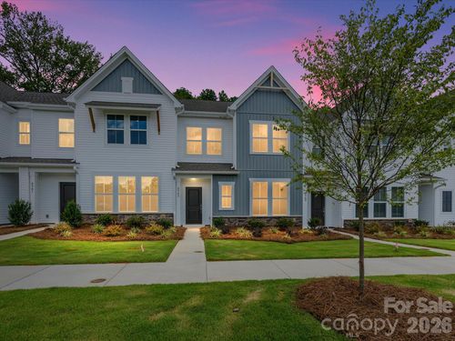 6565 Fire Lily Ln, Charlotte, NC, 28216 | Card Image