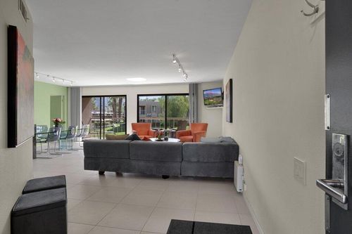 24-45750 San Luis Rey Ave, Palm Desert, CA, 92260-4728 | Card Image