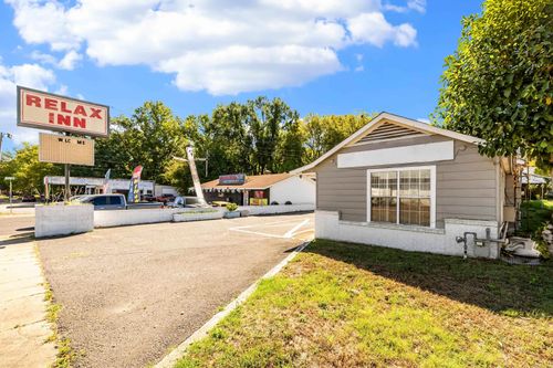 623 E Page Avenue, Malvern, AR, 72104 | Card Image