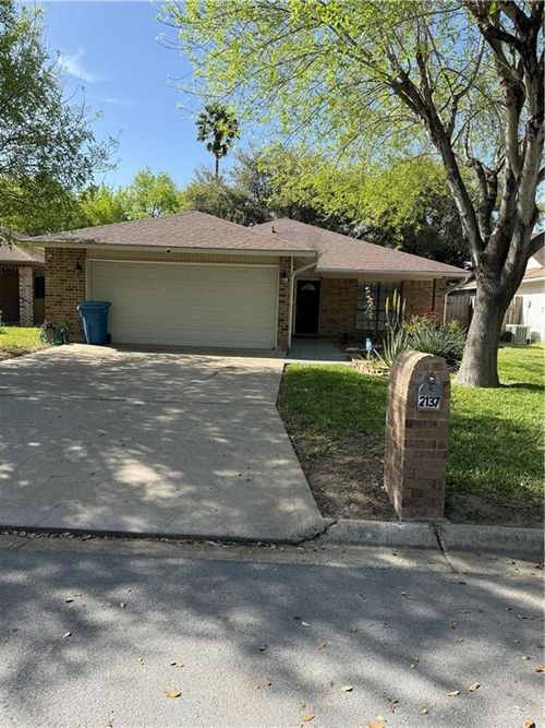 2137 Mynah Ave, McAllen, TX, 78504-3808 | Card Image