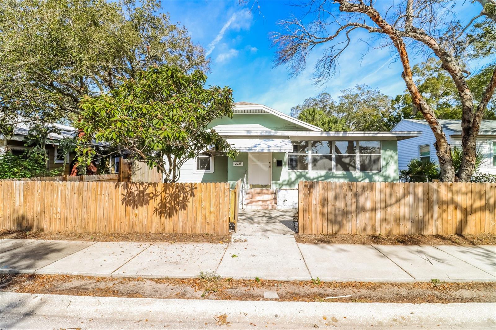 20th Ave, Saint Petersburg, FL 33712