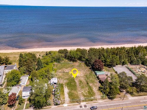 29XX S Lake Ave, Duluth, MN, 55802 | Card Image