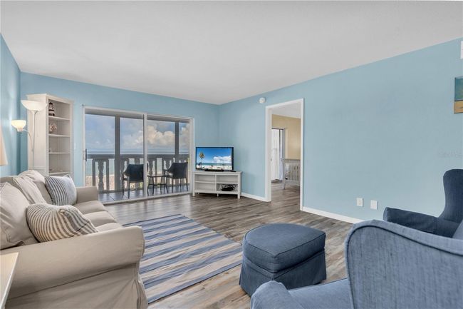 APT-302 - 403 Gulf Way, Condo with 2 bedrooms, 2 bathrooms and null parking in ST PETE BEACH FL | Image 5