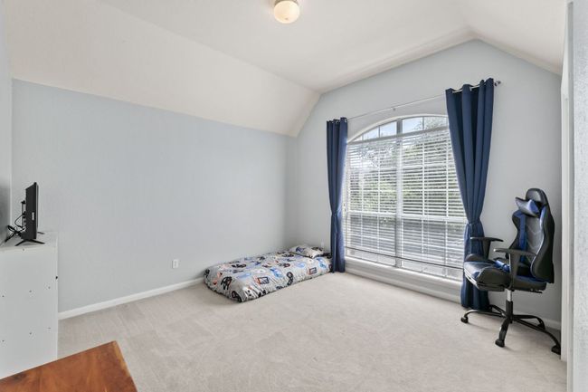 404 Autumn Trl, House other with 5 bedrooms, 3 bathrooms and null parking in Georgetown TX | Image 21