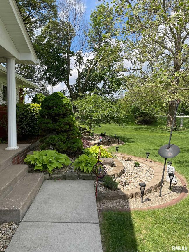 4902 106 Th Ave, House other with 3 bedrooms, 3 bathrooms and null parking in Milan IL | Image 8