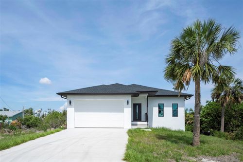 3920 Wisteria Pl, Punta Gorda, FL, 33950-7348 | Card Image