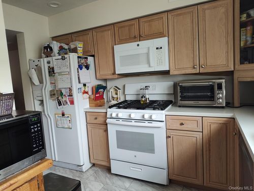 458-458 Mariners Way, Copiague, NY, 11726-5114 | Card Image