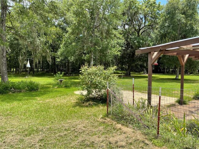 1055 County Road 452, House other with 4 bedrooms, 2 bathrooms and null parking in Sweeny TX | Image 14