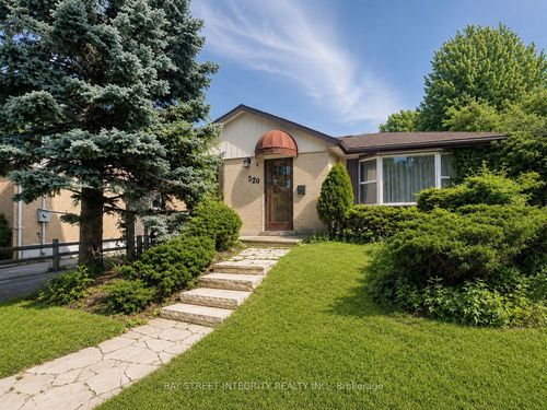 520 Lynett Cres, Richmond Hill, ON, L4C2V9 | Card Image