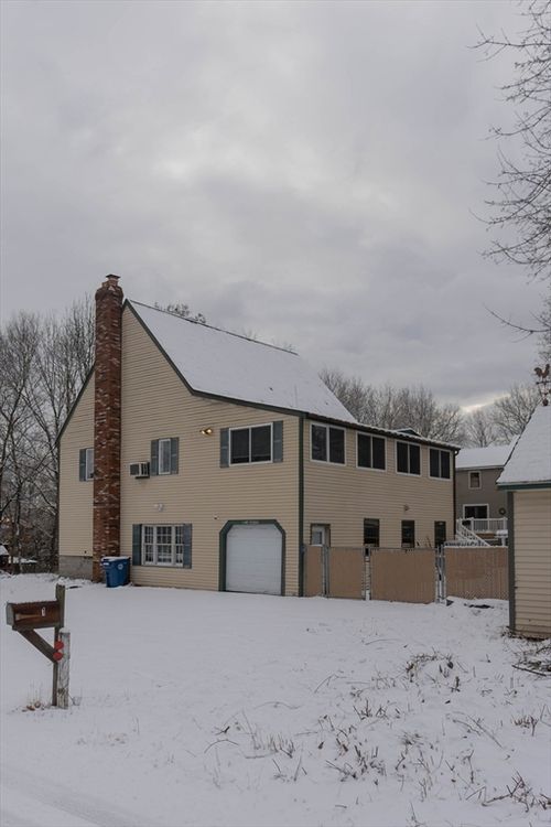 1 Elm Grove Ave, Tyngsboro, MA, 01879-1705 | Card Image