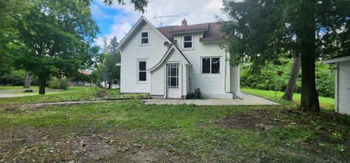 213 W Main St, Vergas, MN, 56587-4003 | Card Image