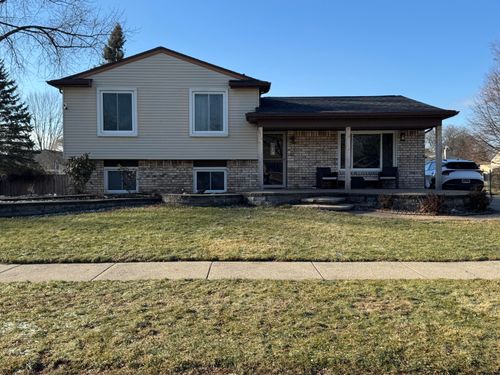 39825 Wolo Ct, Clinton Twp, MI, 48038-4732 | Card Image