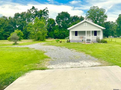 14039 Young Rd, Gonzales, LA, 70737-6885 | Card Image