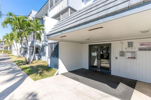 apt-b207-6701 Nw 169th St, Hialeah, FL, 33015-4218 | Card Image