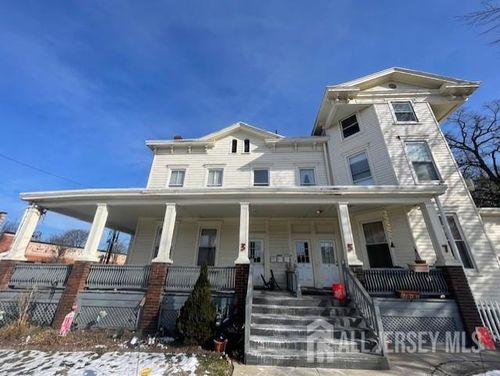 3 Adelaide Ave, Highland Park, NJ, 08904-1601 | Card Image