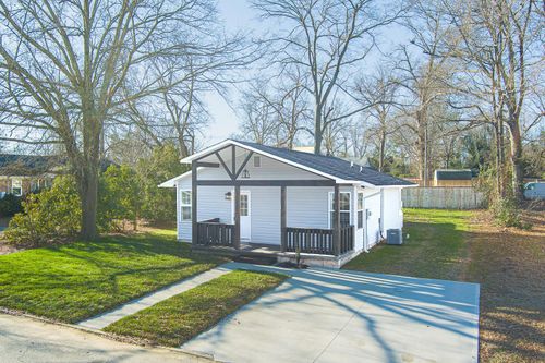 103 Copeland St, Clinton, SC, 29325-2411 | Card Image