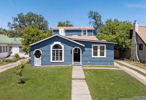 331 Furr Dr, San Antonio, TX, 78201-4416 | Card Image