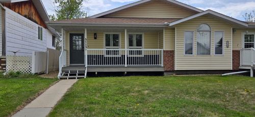 5113 A 54 Ave, Ponoka, AB, T4J1H1 | Card Image