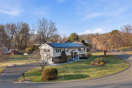 6 Cider Mill Ct, New City, NY, 10956-2709 | Card Image