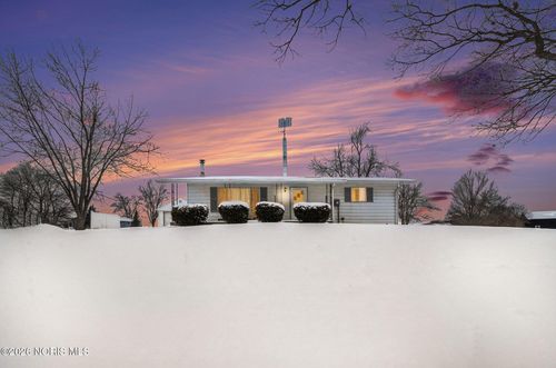 169 Seneca Dr, Montpelier, OH, 43543-9437 | Card Image