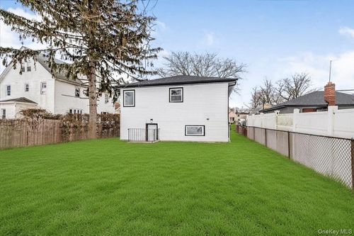 23 Peters Avenue, Hempstead, NY, 11550 | Card Image