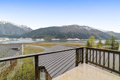 unit-3-2400 Douglas Hwy, Juneau, AK, 99801-2034 | Card Image
