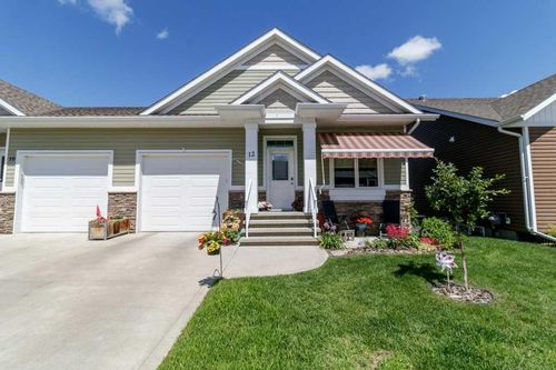 12 Beardsley Cres, Lacombe, AB, T4L0G4 | Card Image