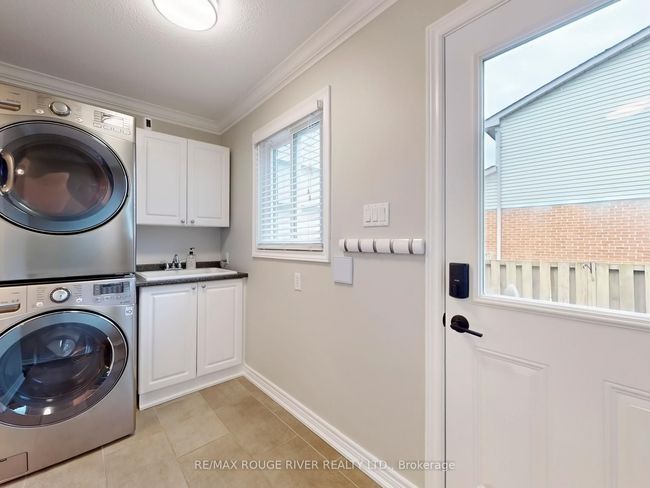 19 Panter Cres, House other with 4 bedrooms, 3 bathrooms and 4 parking in Ajax ON | Image 14