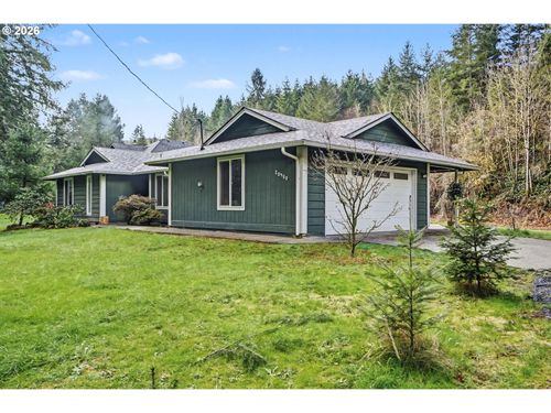 20450 Abiqua Rd Ne, Scotts Mills, OR, 97375-9610 | Card Image