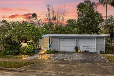 1386 Sterling Place, House other with 2 bedrooms, 1 bathrooms and null parking in Daytona Beach FL | Image 1