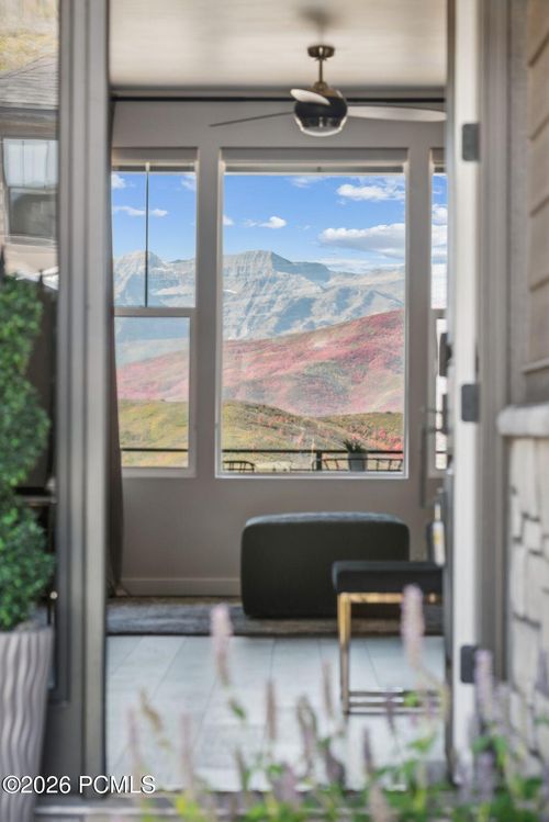 6061 Westridge Rd, Heber City, UT, 84032-5601 | Card Image