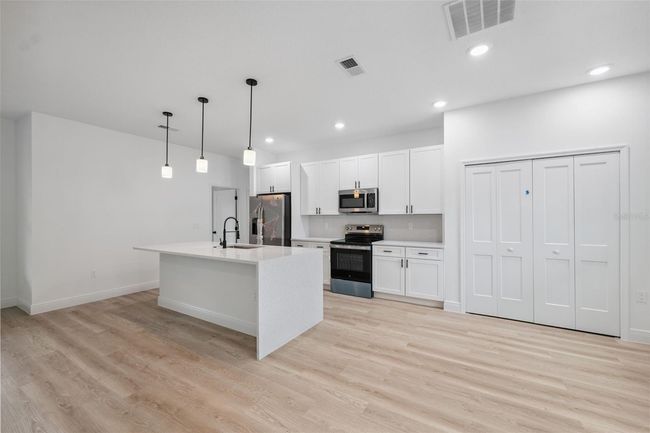 2240 Sw 168 Th Loop, House other with 4 bedrooms, 2 bathrooms and null parking in Ocala FL | Image 23