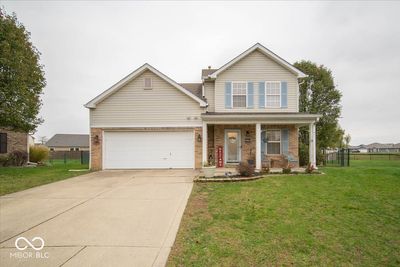 1341 Charlotte Way, House other with 4 bedrooms, 2 bathrooms and null parking in Shelbyville IN | Image 1