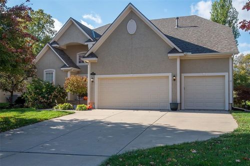 14770 S Glen Eyrie St, Olathe, KS, 66061-8504 | Card Image