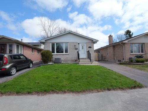 771 Monsarrat Ave, London, ON, N5Y4Y3 | Card Image