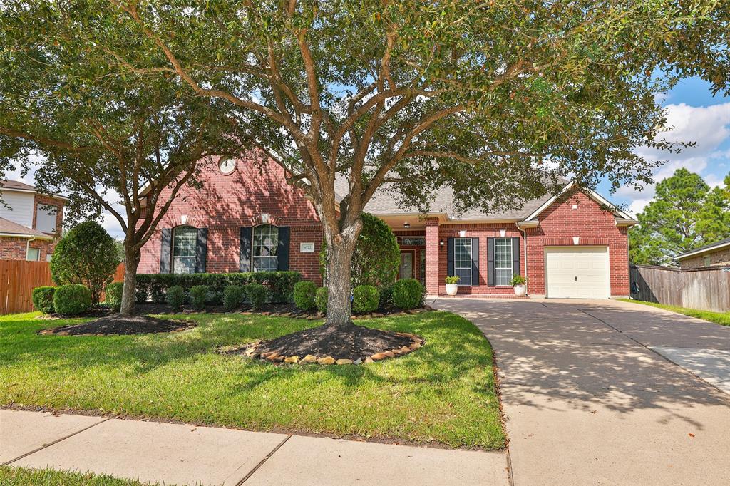 Rollinson Park Dr, Spring, TX 77379