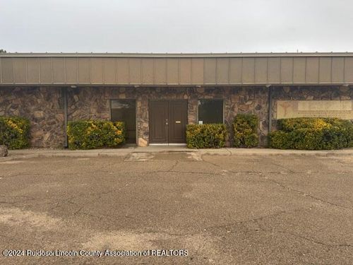 701 W College Blvd, Roswell, NM, 88201-3256 | Card Image