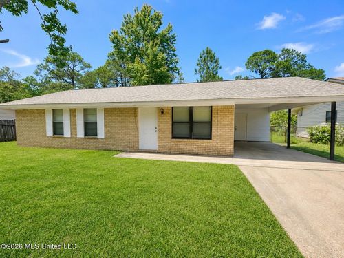 2613 W David Dr, Gulfport, MS, 39503-3763 | Card Image