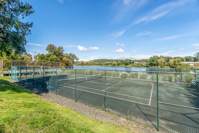 UNIT-4-18 - 11 Boulevard Dr, Condo with 2 bedrooms, 3 bathrooms and 2 parking in Danbury CT | Image 30