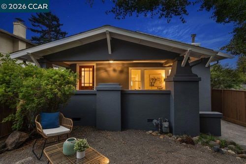 1310 Carlotta Ave, Berkeley, CA, 94703-1004 | Card Image
