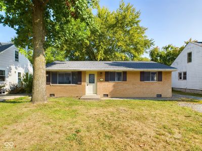 2316 E 5th Street, House other with 3 bedrooms, 1 bathrooms and null parking in Anderson IN | Image 2