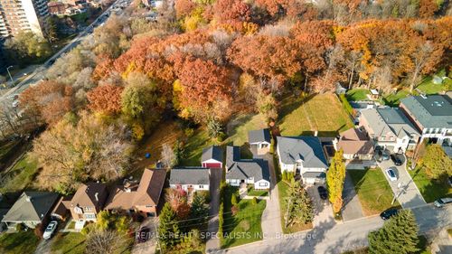 76 N Park Dr, North York, ON, M6L1K2 | Card Image