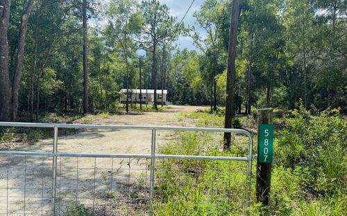 5807 Nw 12th Ct, BELL, FL, 32619-4365 | Card Image